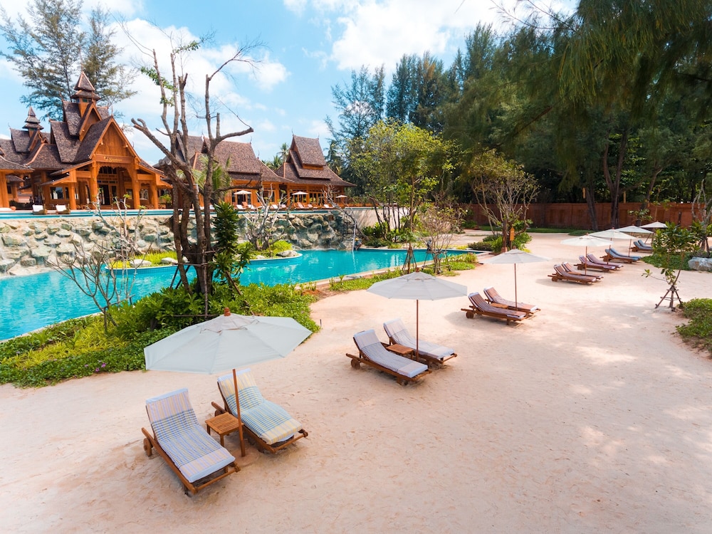 Santhiya Phuket Natai Resort And Spa 14/72