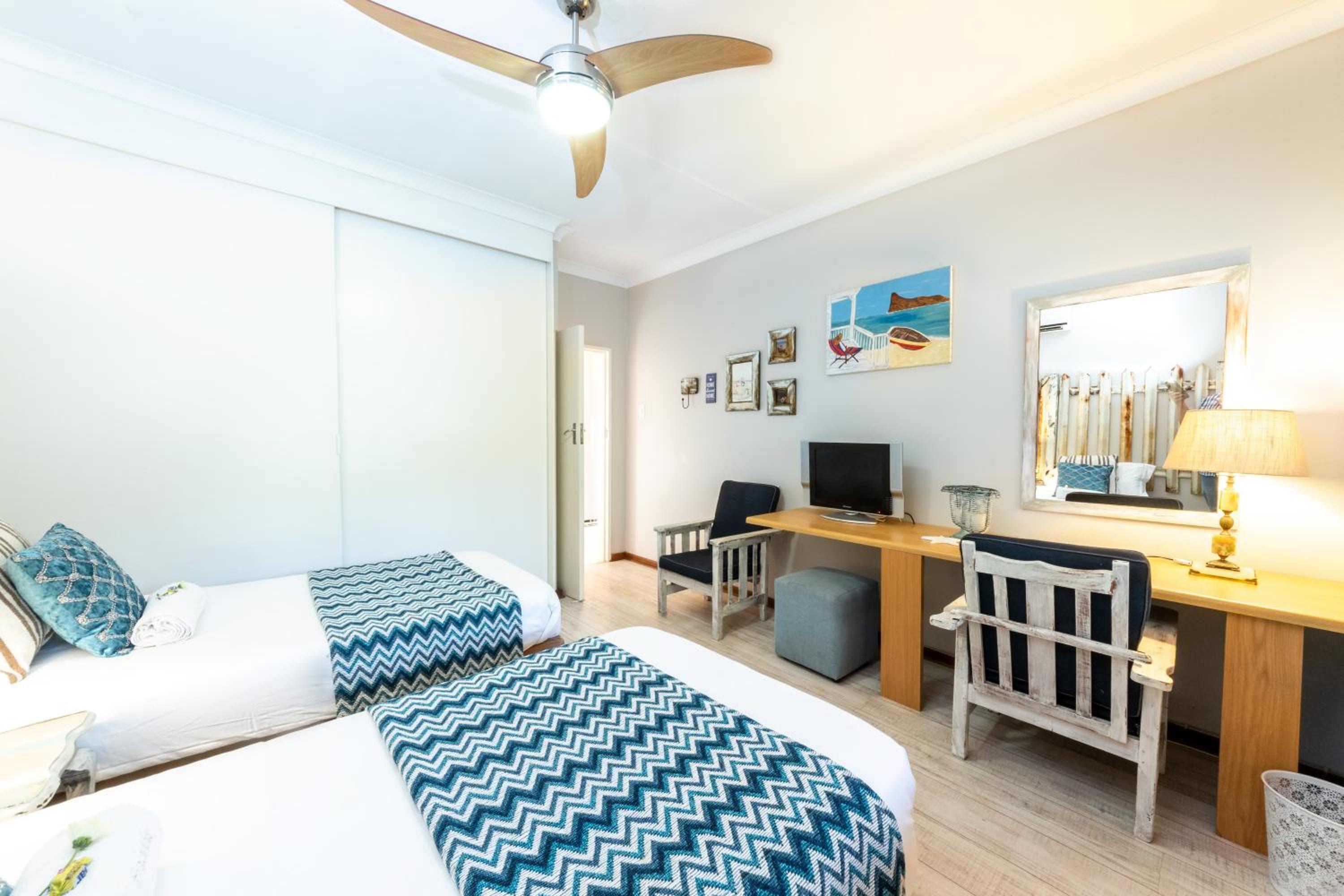 Fralande Self Catering Units 10/29