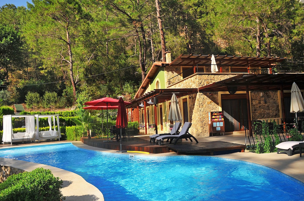 Zumrut Cirali Butik Otel 25/35