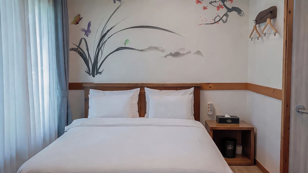 STANDARD, DOUBLE BED