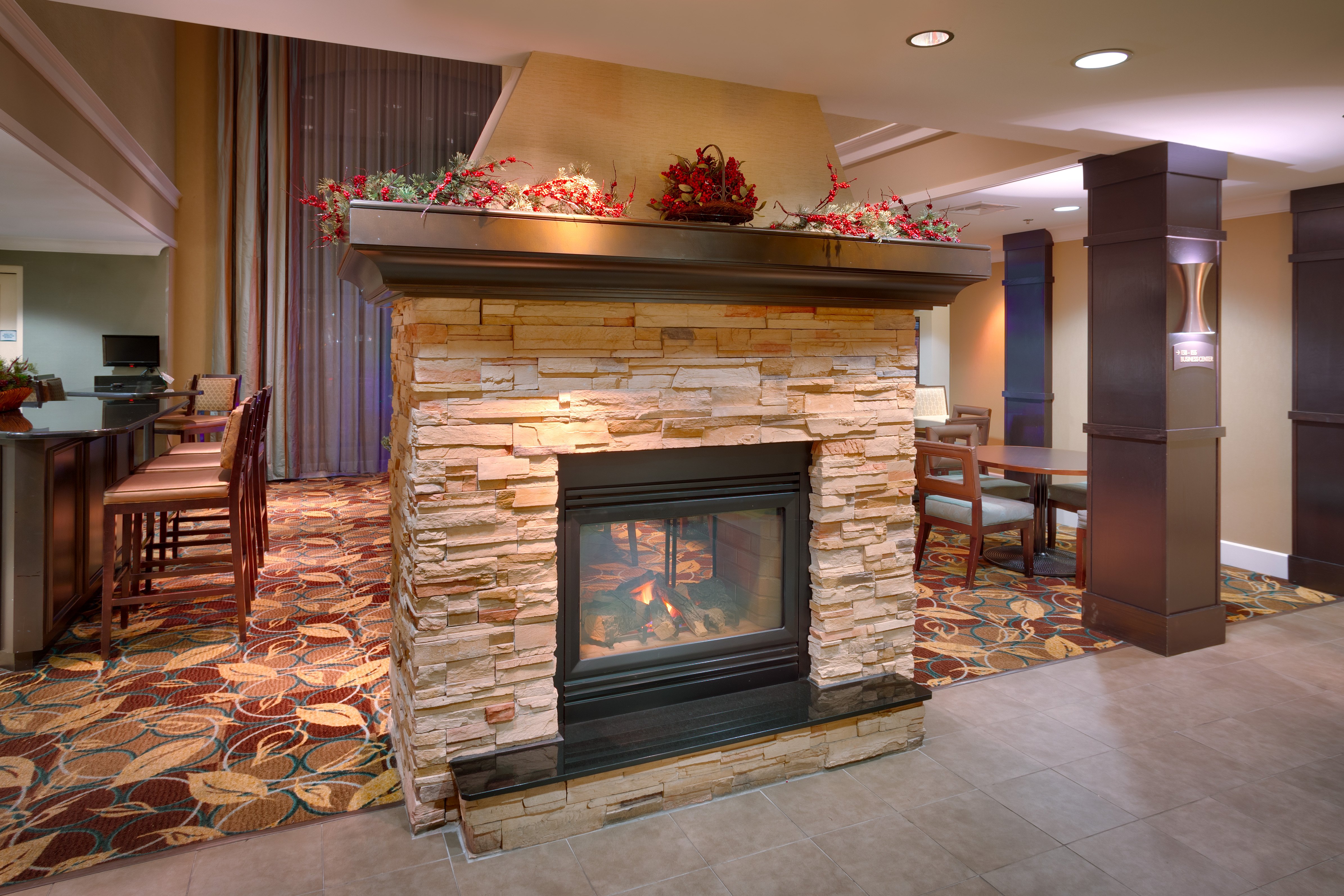 Staybridge Suites Peoria Downtown 7/34