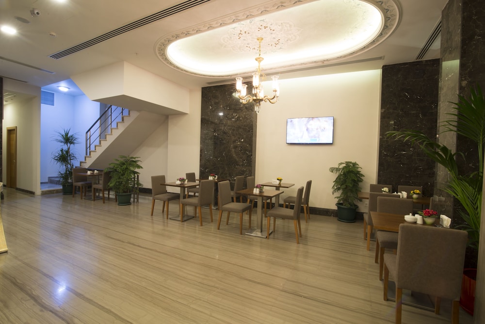 CUMBALI PLAZA HOTEL 32/54