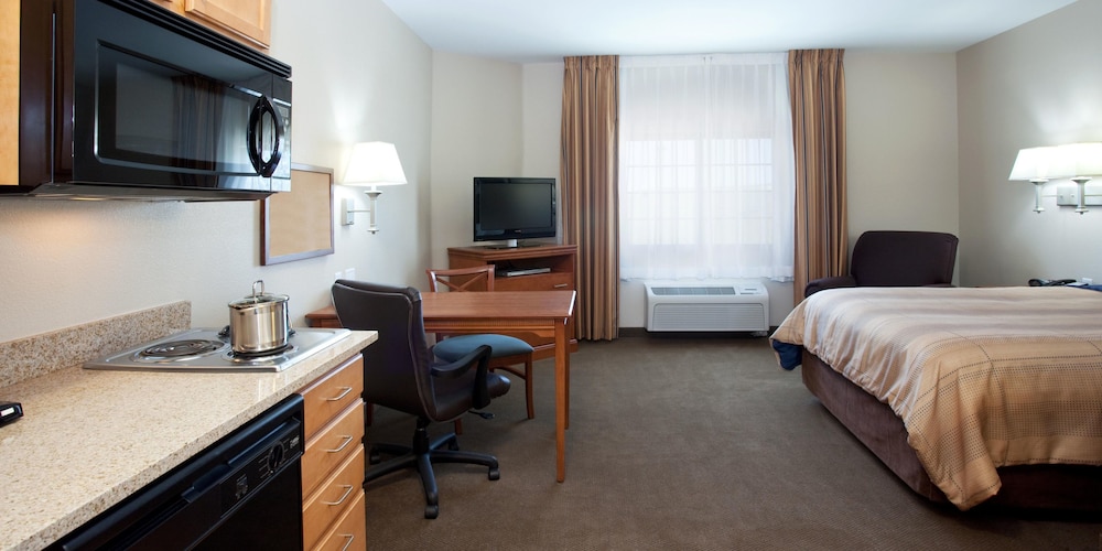 Candlewood Suites Columbus Fort Benning 56/75