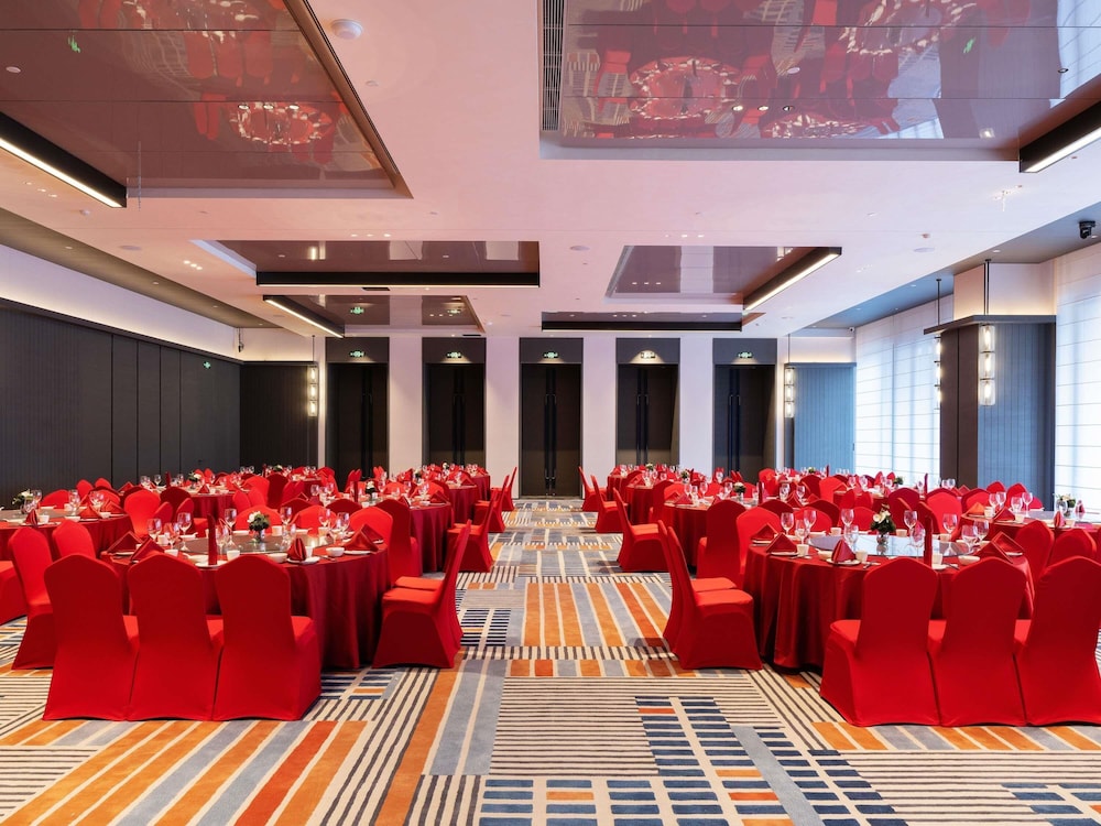 Novotel Zibo New Hongcheng 61/67