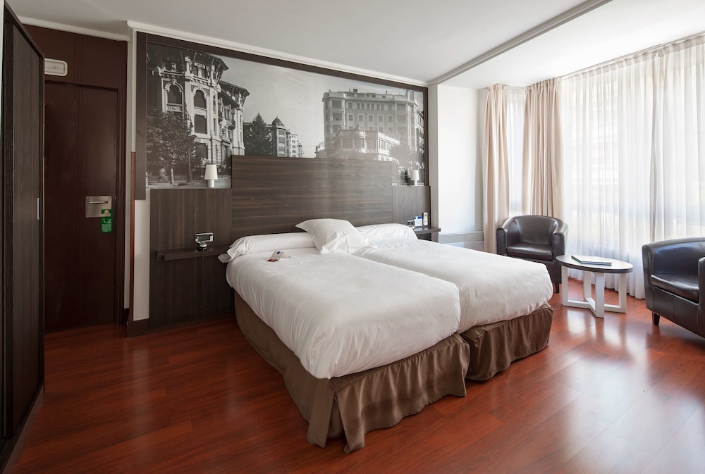 Yoldi Hotel 31/45