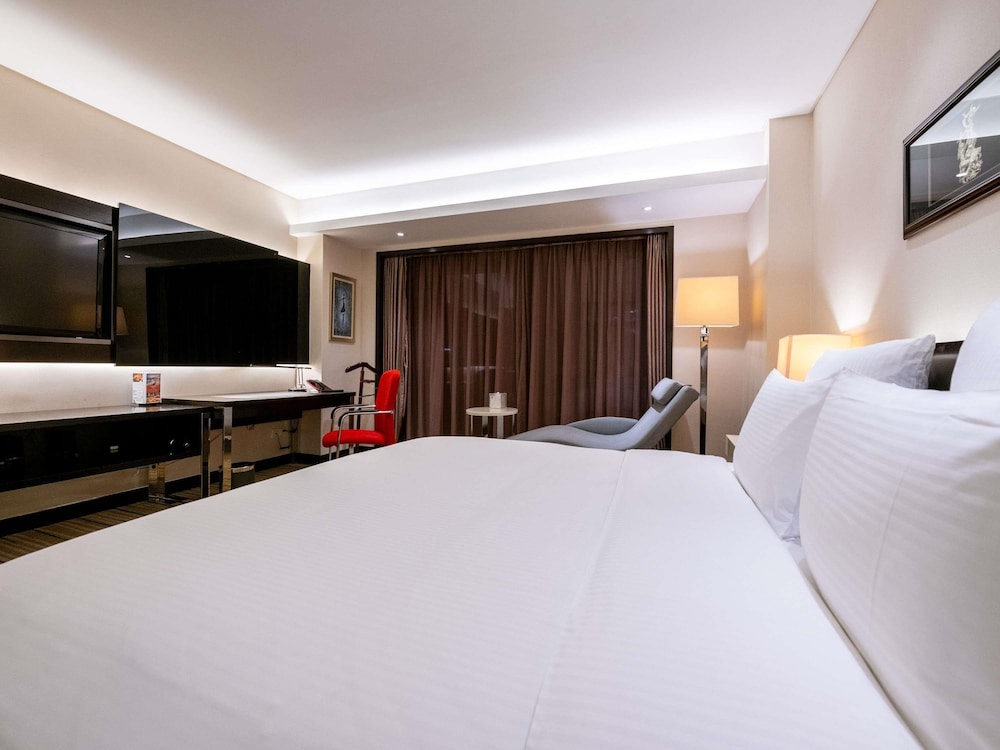 PULLMAN GUIYANG 15/74