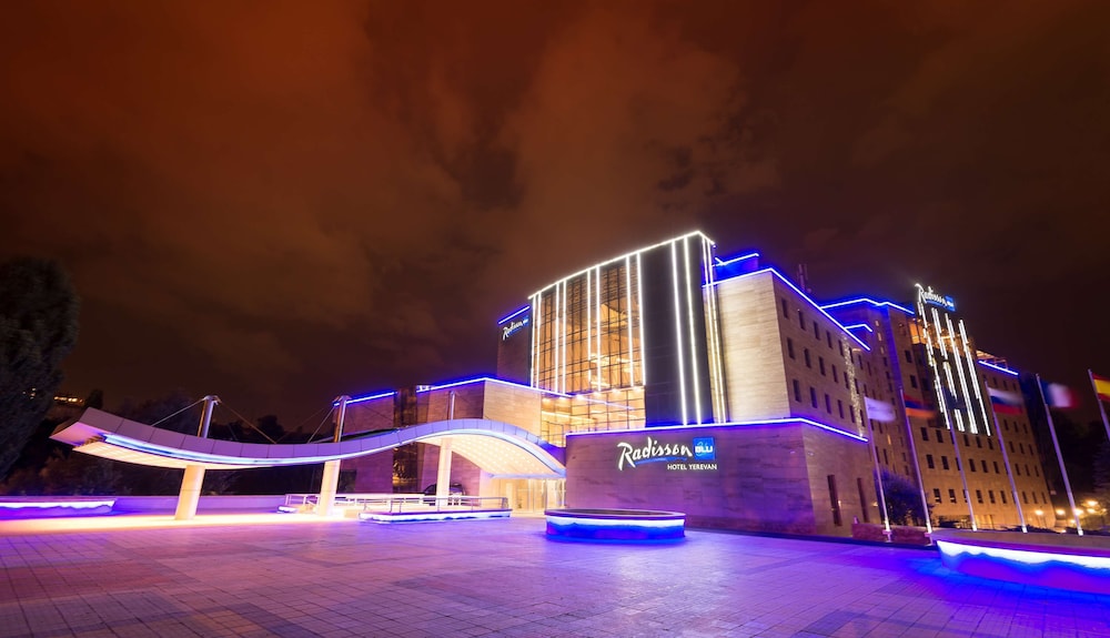 Radisson Blu Hotel Yerevan in YEREVAN