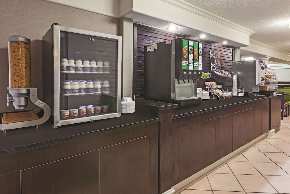 Travelodge by Wyndham Houston Cy-Fair 41/55