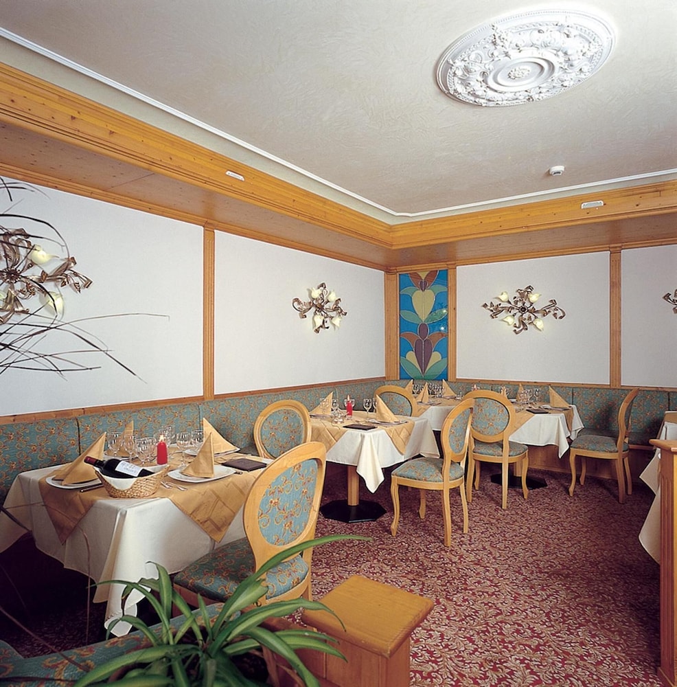 Hotel Olympia 25/42