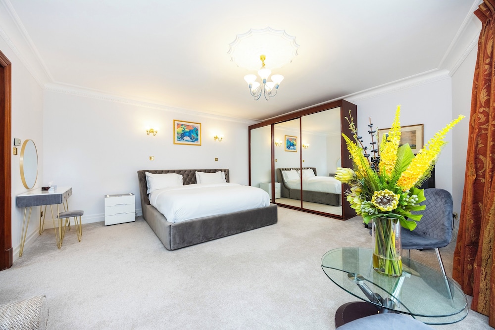 Carlton Court 15/50