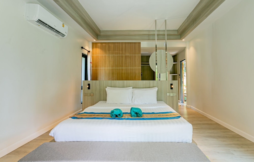 Grand, Cottage, Double Bed