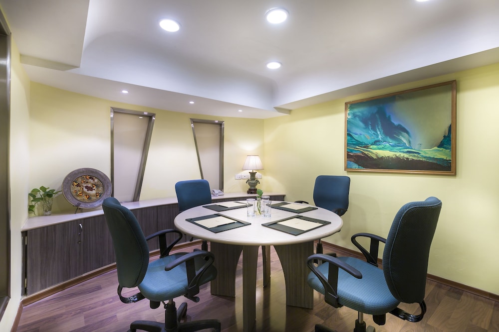 Grand Chennai By Grt Hotels Formerly Grt Grand 48/51