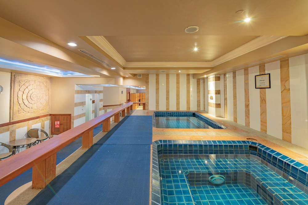 Sokha Angkor Resort 36/72