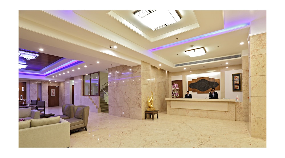 Regenta Central Jaipur 8/40