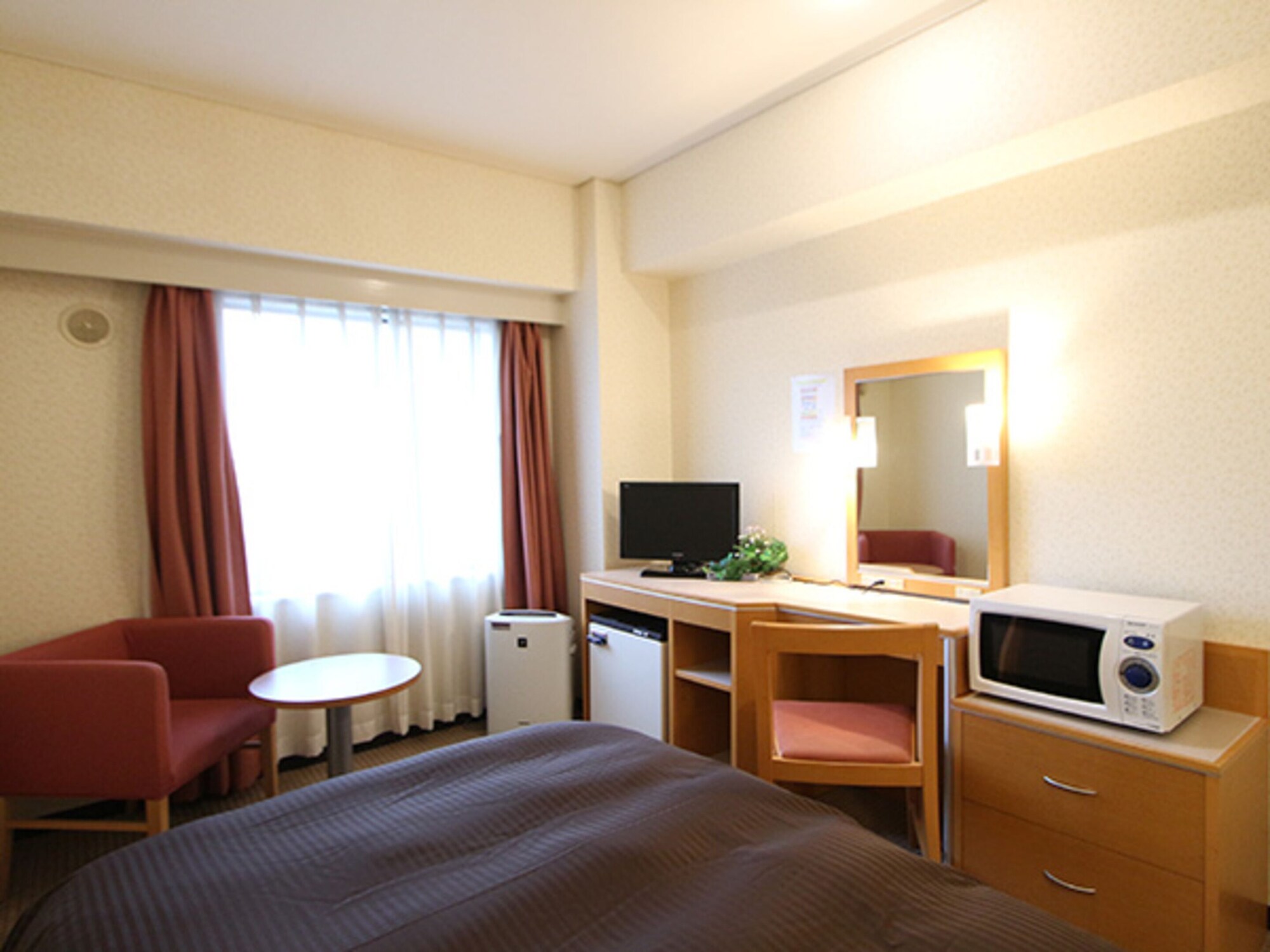 ROOM, SINGLE, SMOKING