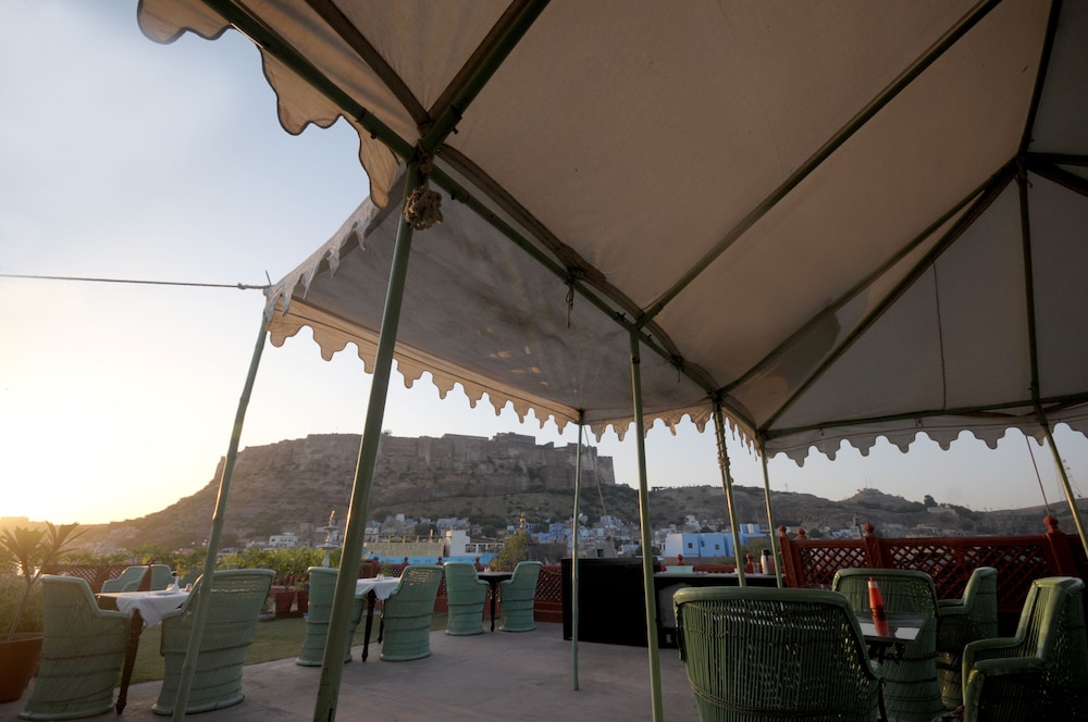 HAVELI INN PAL 8/50