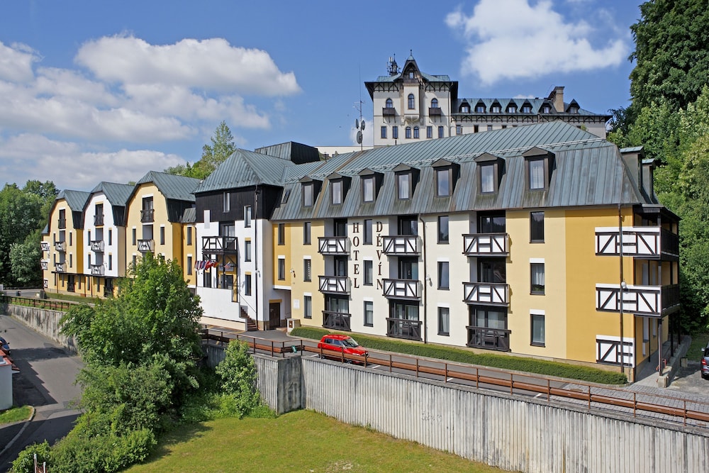 Spa hotel Devin 3/44