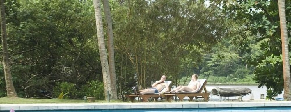 CLUB BENTOTA 33/50