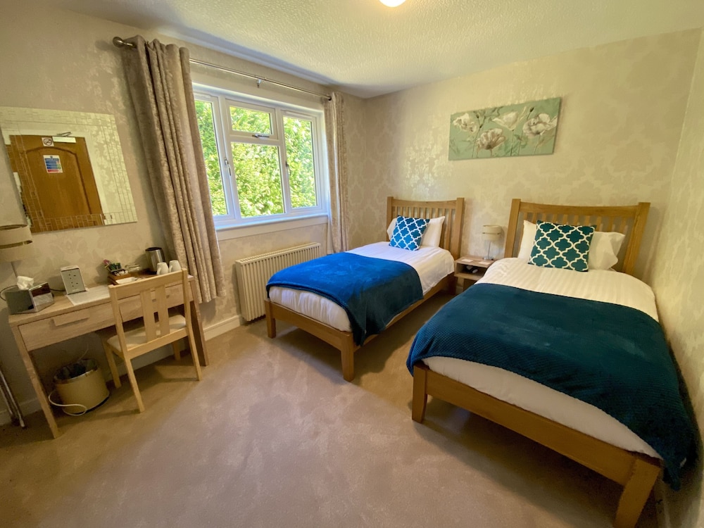 Coire Glas Guest House 1/28