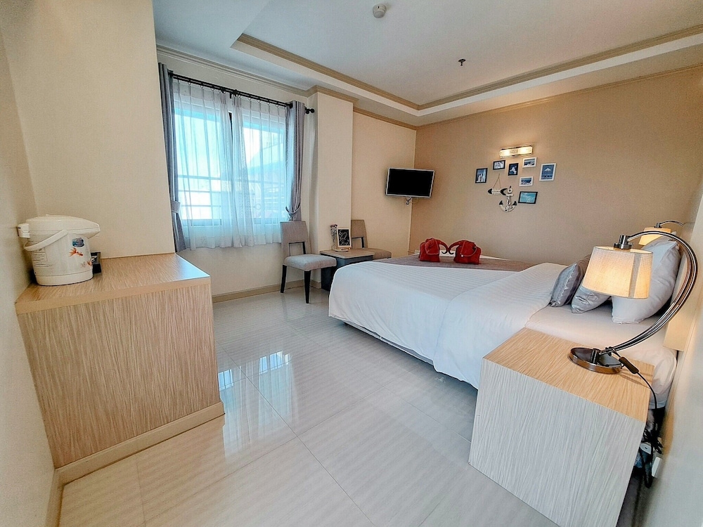 Thipurai City Hotel 39/79