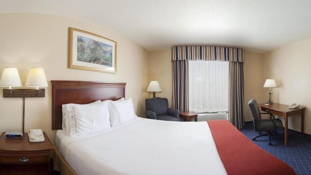 Holiday Inn Express Hotel Suites Mountain Home 20/58