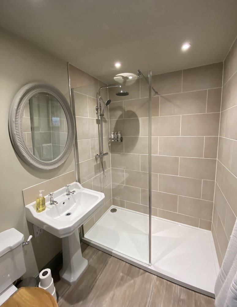 Rectory Farm Annexe 34/36