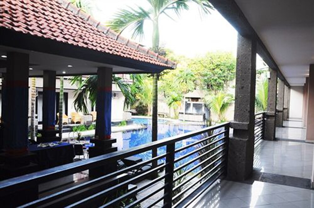 Taman Tirta Ayu Pool And Mansion 7/35
