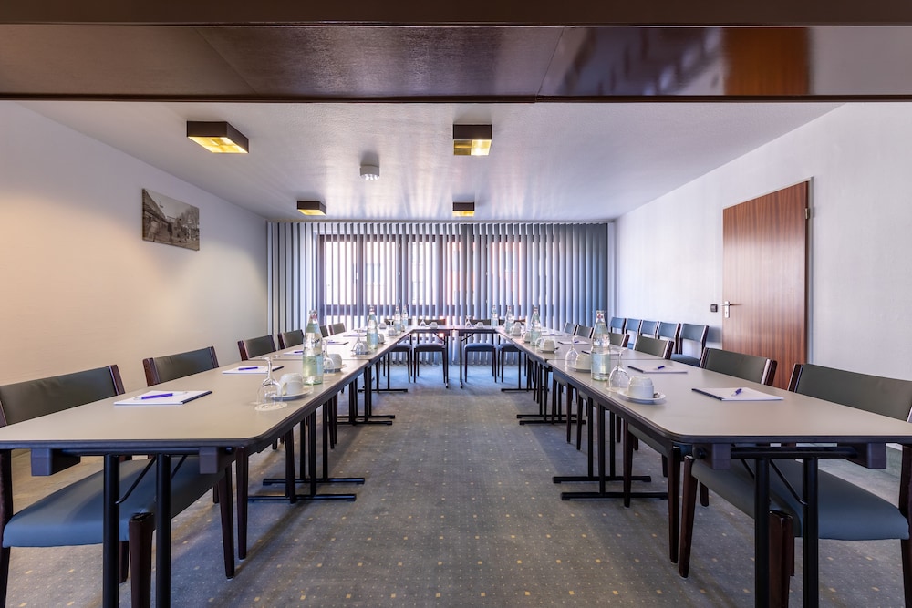 Trip Inn City Hotel Krefeld 38/50
