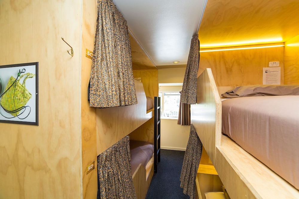 Tahuna Pod Hostel 17/50