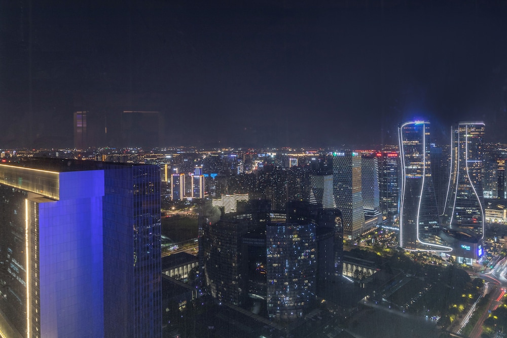 Mercure Hangzhou Qianjiang 65/67