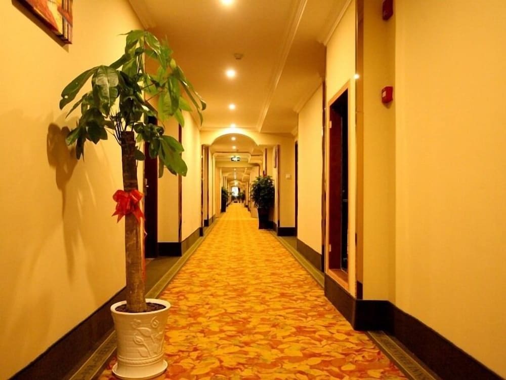 Greentree Inn Suzhou Kunshan Lujia Town Furong Road Express Hotel 41/49