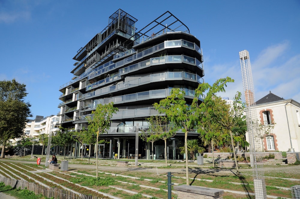 Mercure Rennes Place Bretagne 3/68