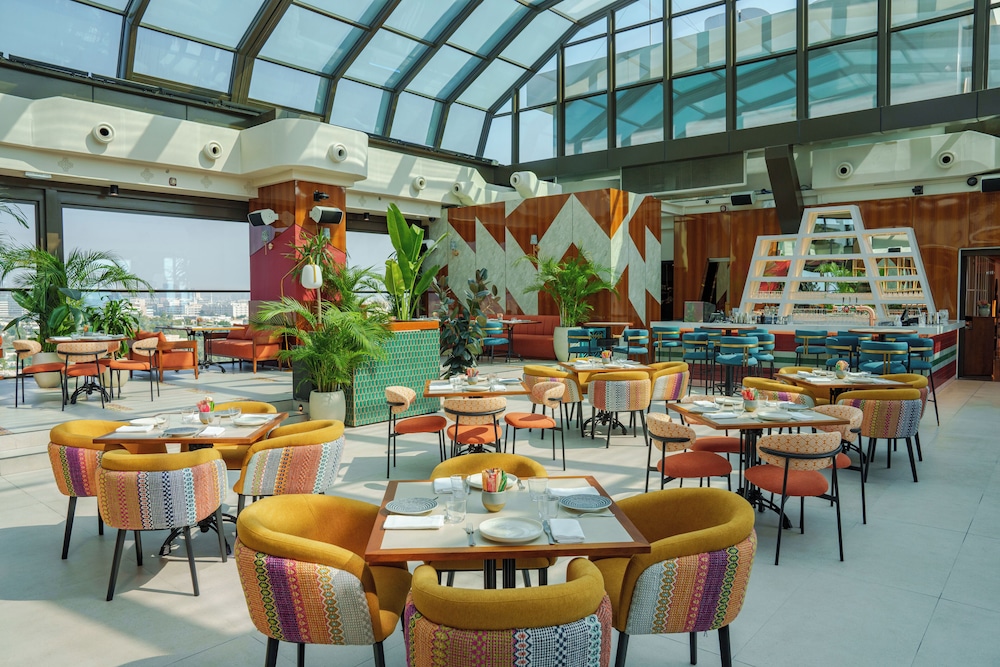 Hyatt Centric Jumeirah Dubai 35/50