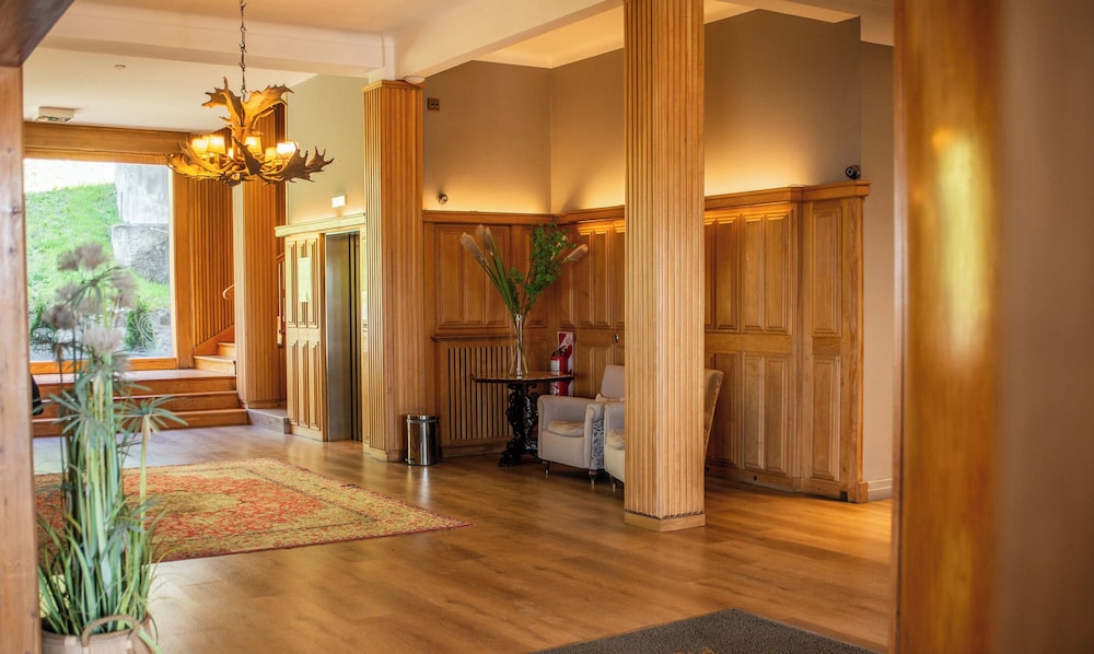 Tres Reyes Hotel 19/50