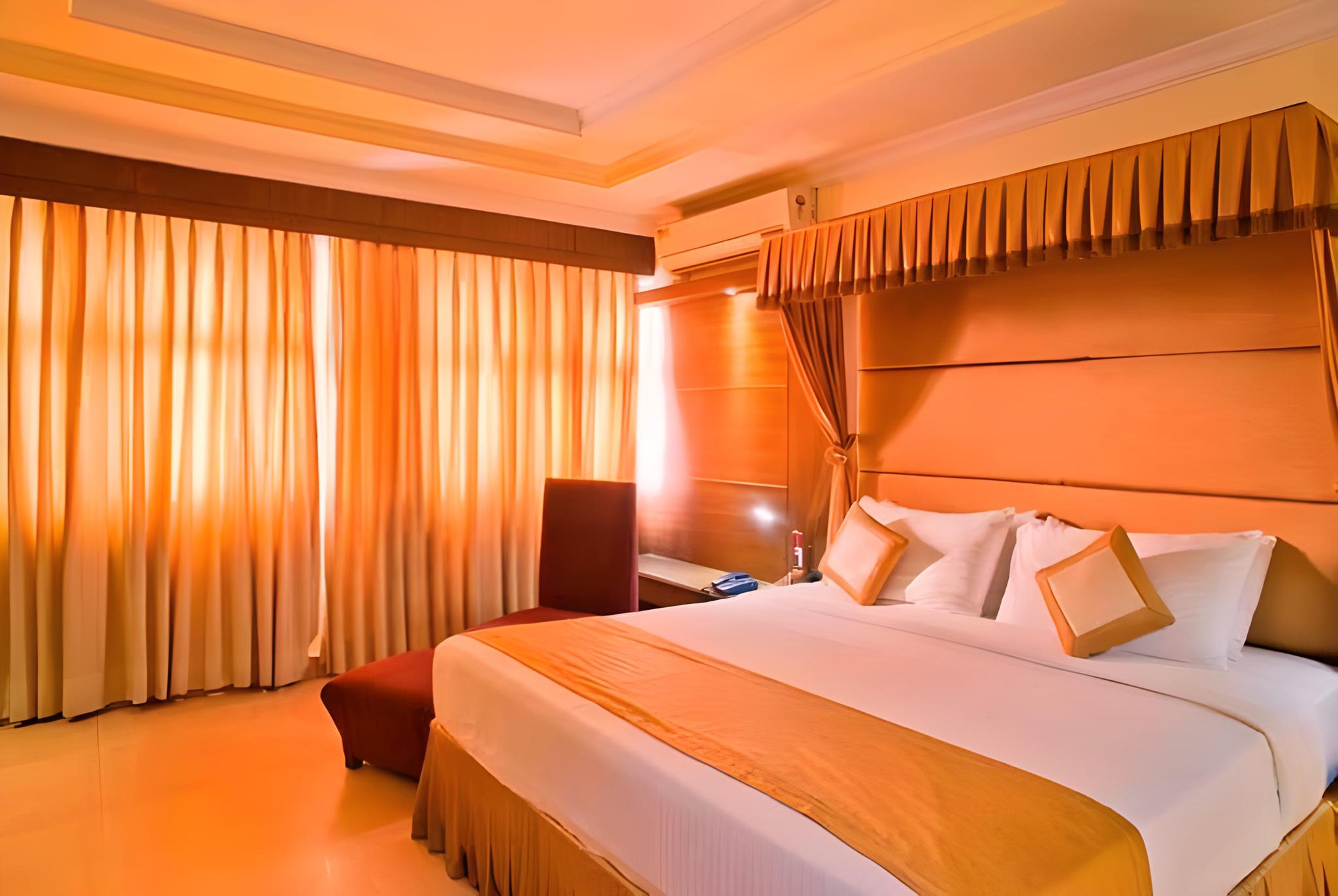 HOTEL GULSHAN INTERNATIONAL. 26/38