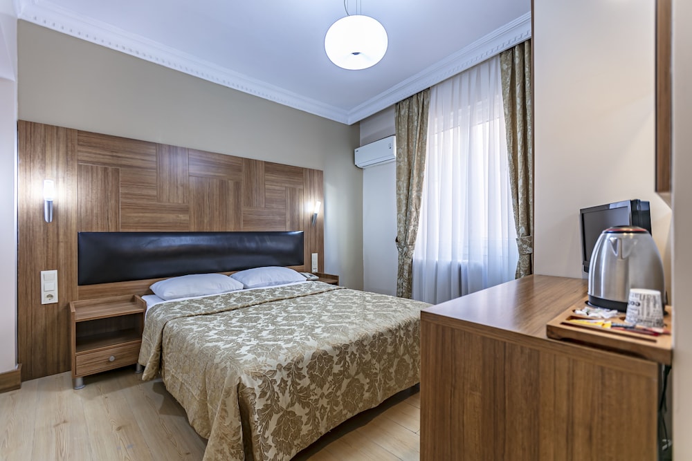 Elasophia Hotel 13/38