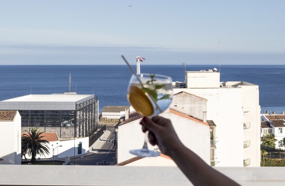 Hotel Ponta Delgada 72/122