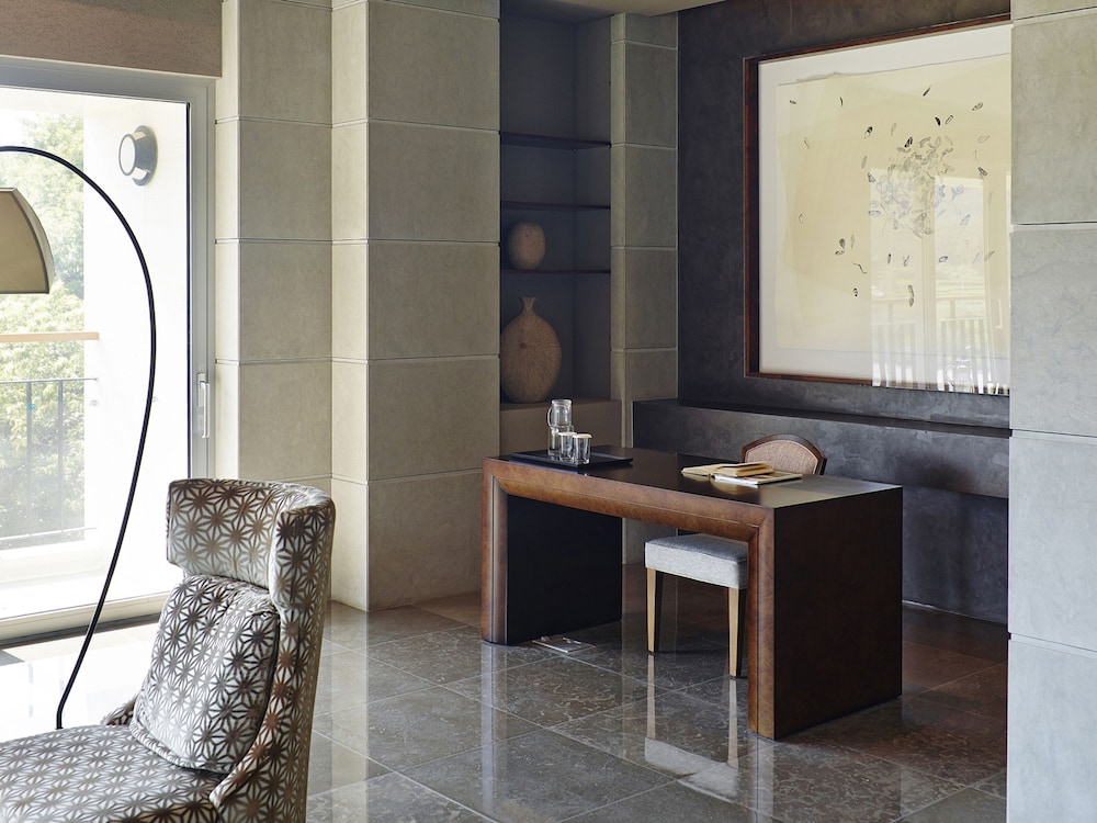 The Suites Hotel Namwon 27/75
