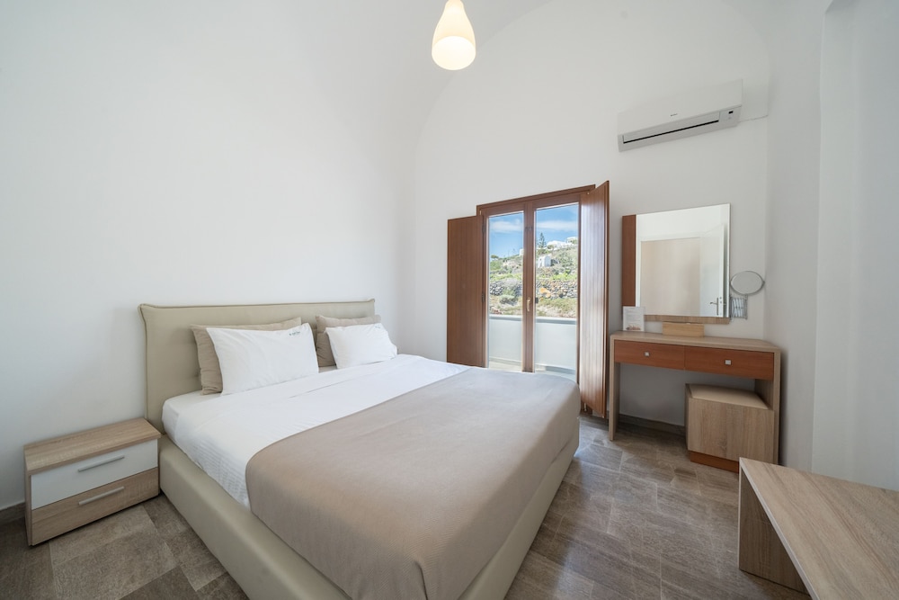 Belle Etoile Villas 23/75