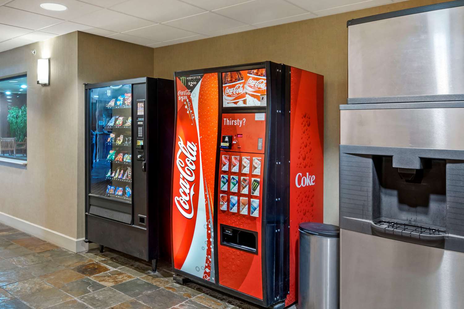 Comfort Inn & Suites Macon, MO 5/17