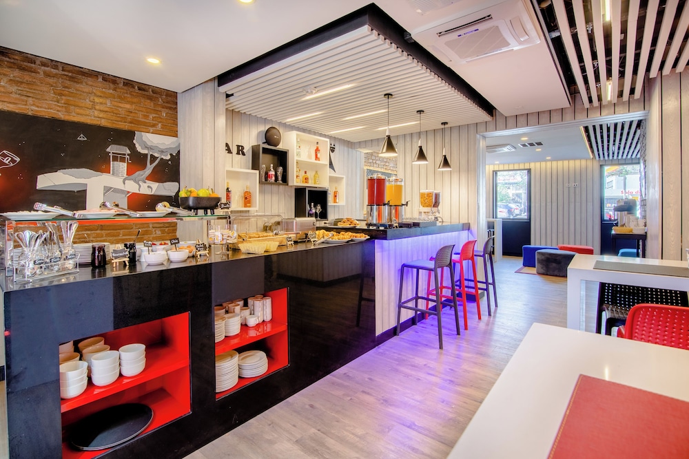HOSTAL BOUTIQUE BLACK CAT 31/38