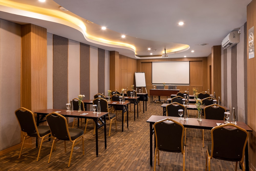 Taksu Sanur Hotel 63/76