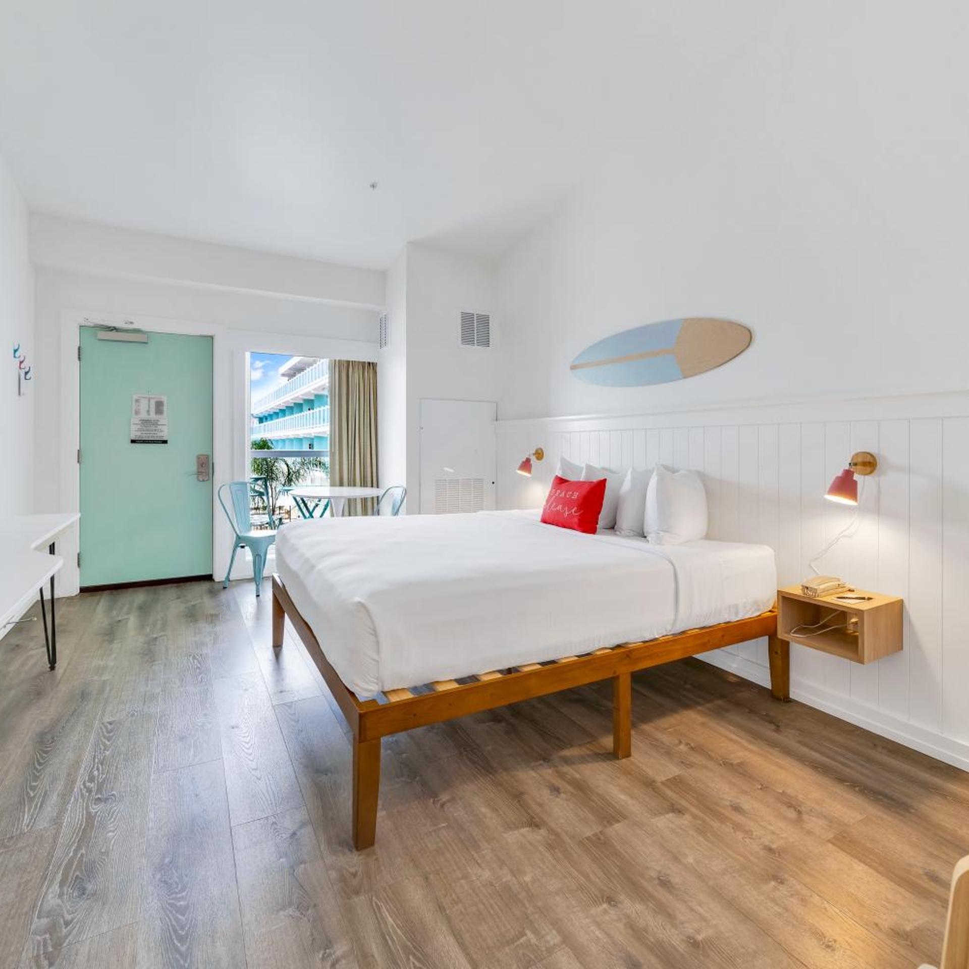 Studio, King Bed, Ocean View, Ocean Tower