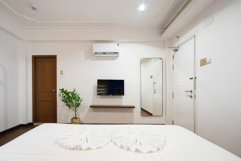 Tago Hotel 28/50