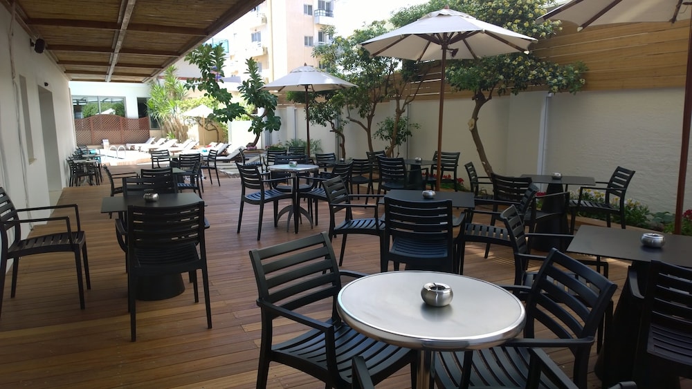 Athena Hotel 32/44