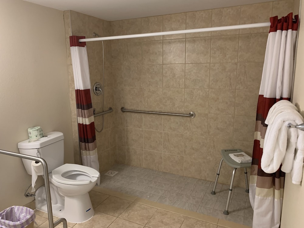 Red Roof Inn Clearfield 15/39