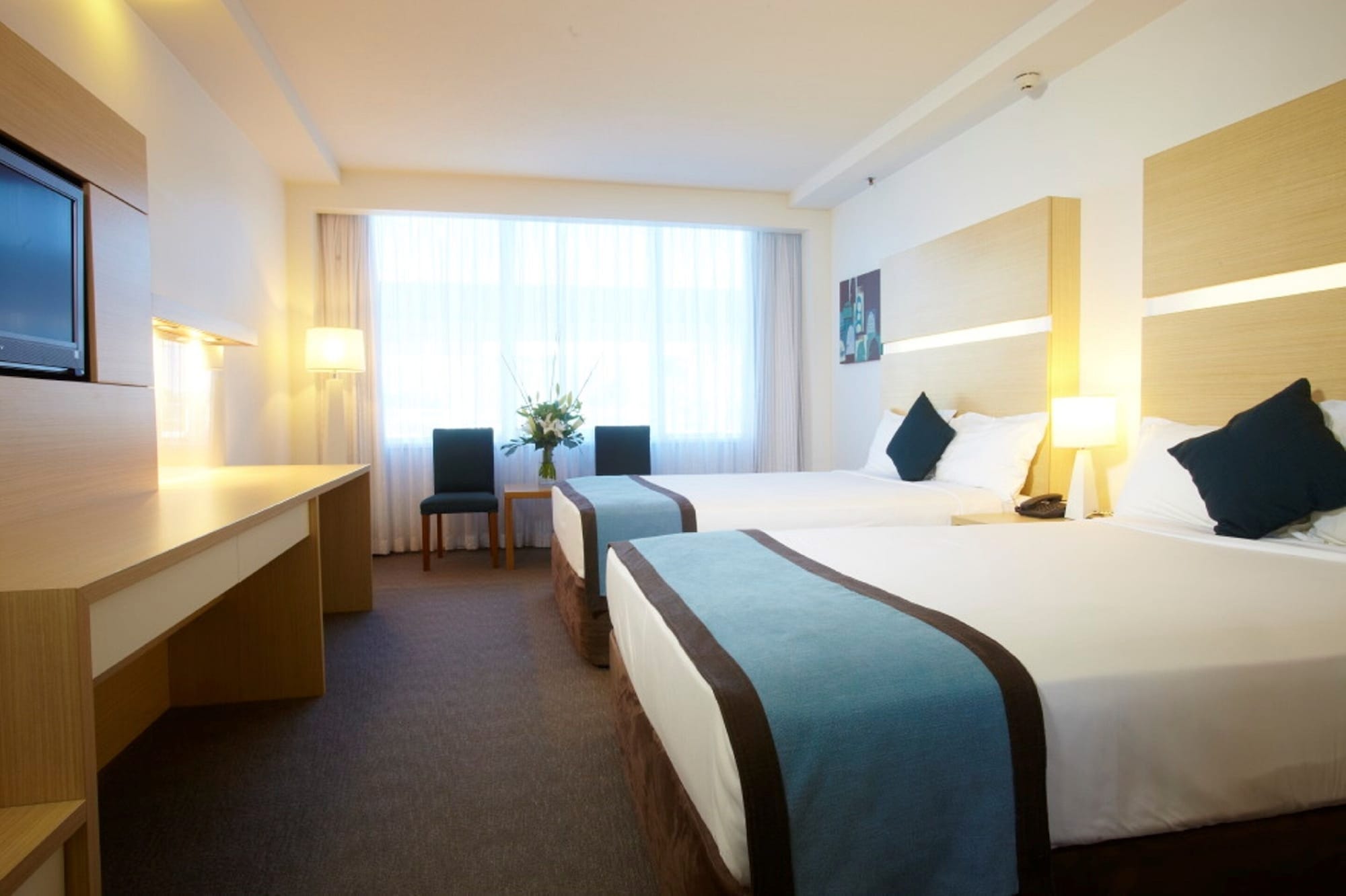 Marina, Deluxe, 2 Double Beds