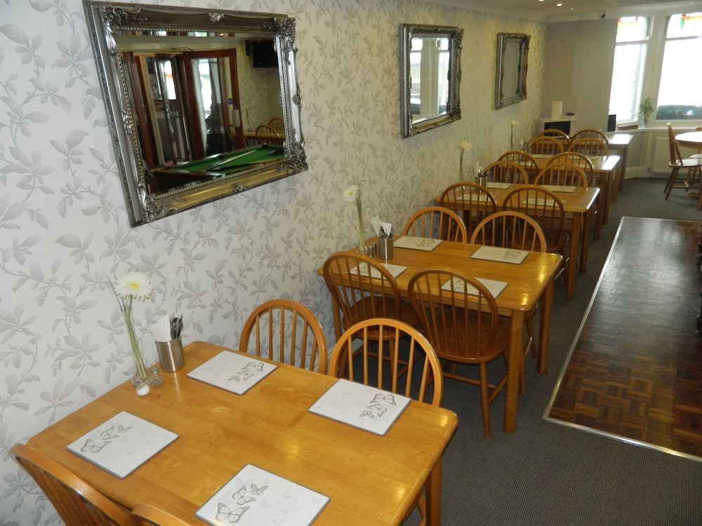 Ocean Bay Hotel 33/50