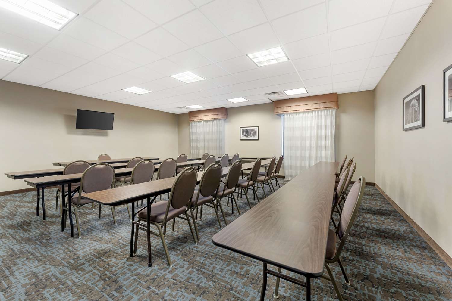 Sleep Inn & Suites Cumberland 47/53