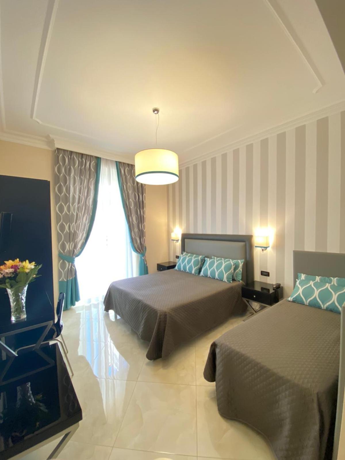 Superior, Triple, Single Bed